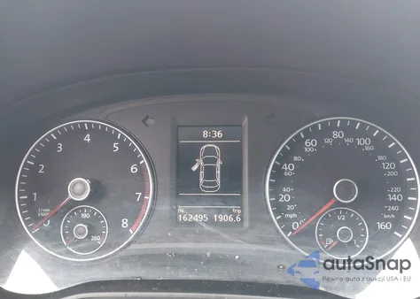 2013 Volkswagen Passat 2.5L Se z USA, uszkodzony, nr VIN 1VWBP7A35DC084825